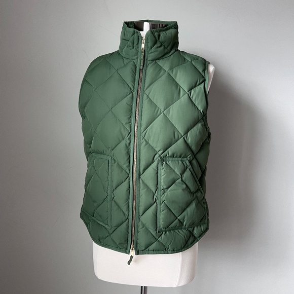 J.Crew Quilted Down Feather Puffer Vest Green Size Large Style 92465 - Picture 4 of 16